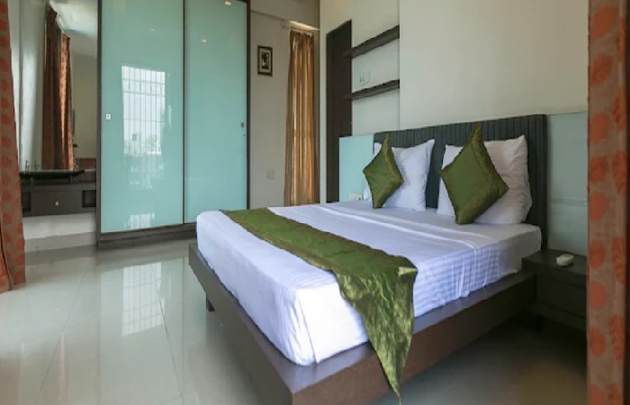 1 x Deluxe Room